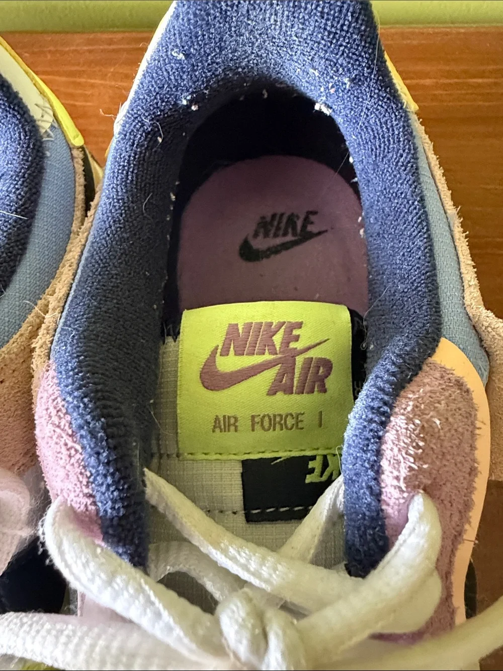 Ladies Nike Air Force 1 Tennis Shoes